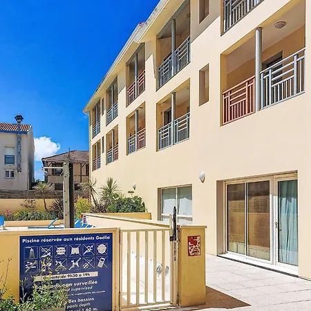 Appartement Les Jardins De L'oyat-3 By Interhome *